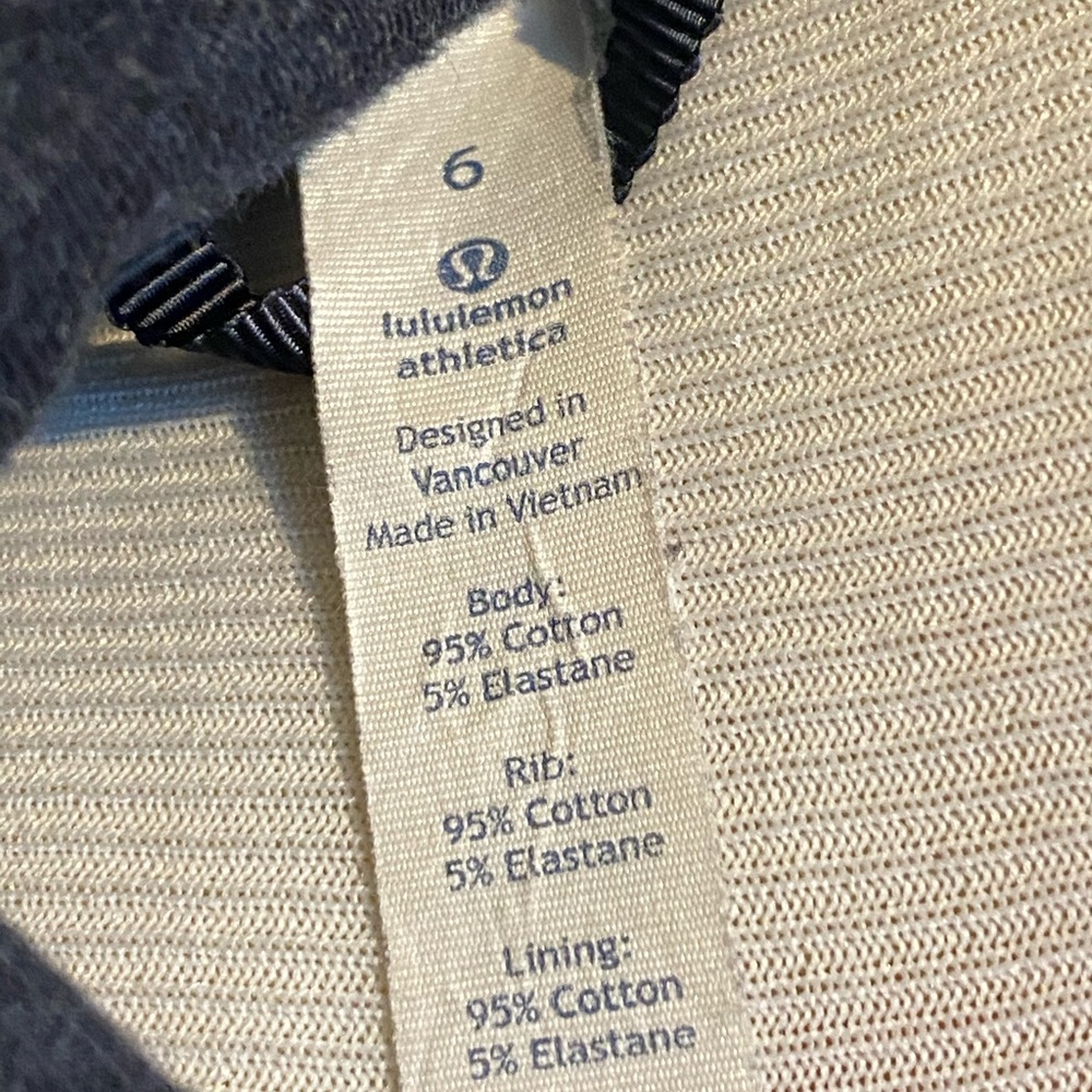 Lululemon lightweight hoodie GUC - Picture 8 of 9